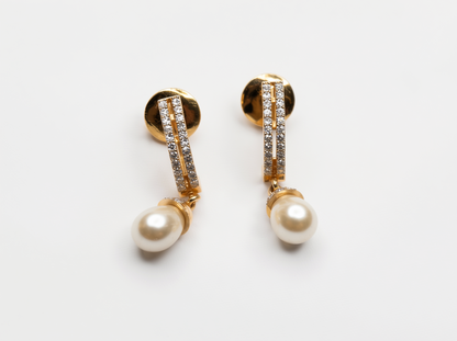Diamond Pearl Drop Earrings | Elegant 14K Gold Minimalist Earrings