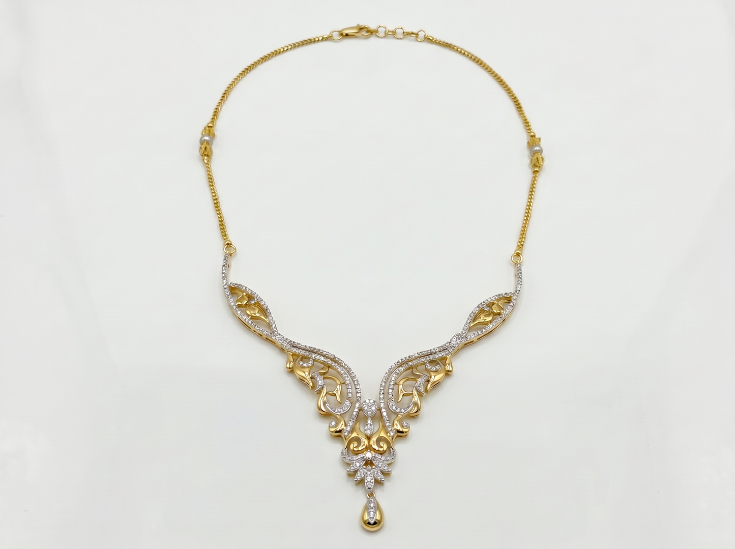elegant diamond floral necklace | designer 14k gold necklace