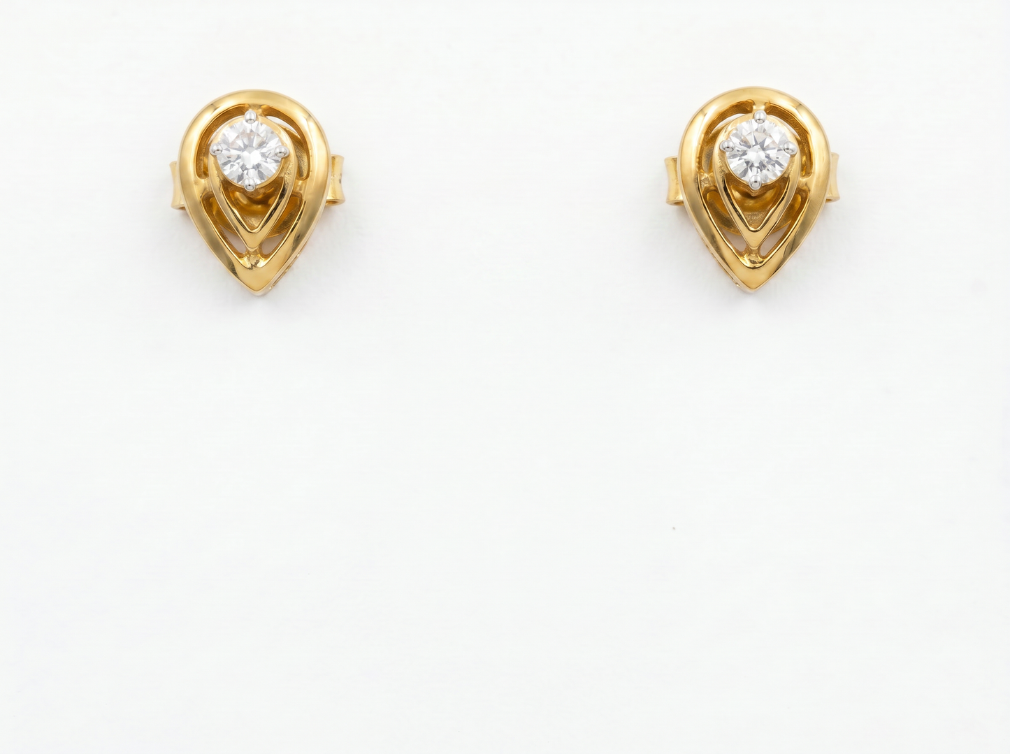 teardrop round brilliant diamond stud earrings | timeless everyday elegance