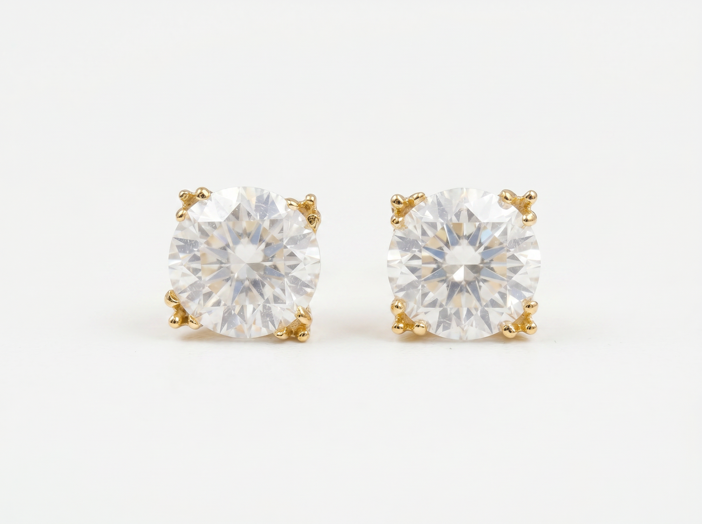 round brilliant diamond stud earrings | timeless solitaire elegance