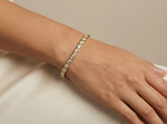 Round Brilliant Cut Diamond XO Tennis Bracelet | 29 Diamond Classic Modern Setting