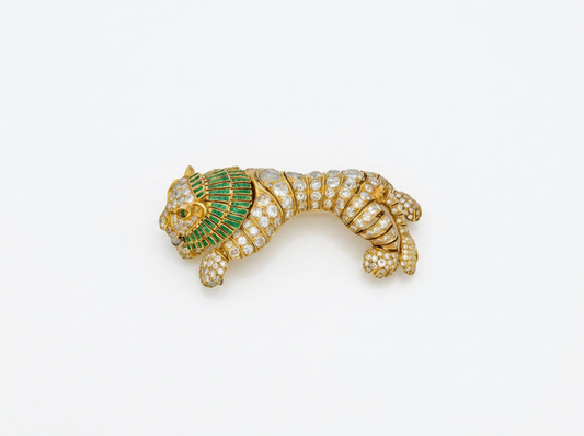 Panther Green Color Stone Round Brilliant Diamond Brooch | Sleek Power Silhouette
