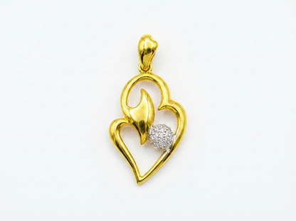 Heart Motif Diamond Pendant | Elegant 14K Gold Pendant