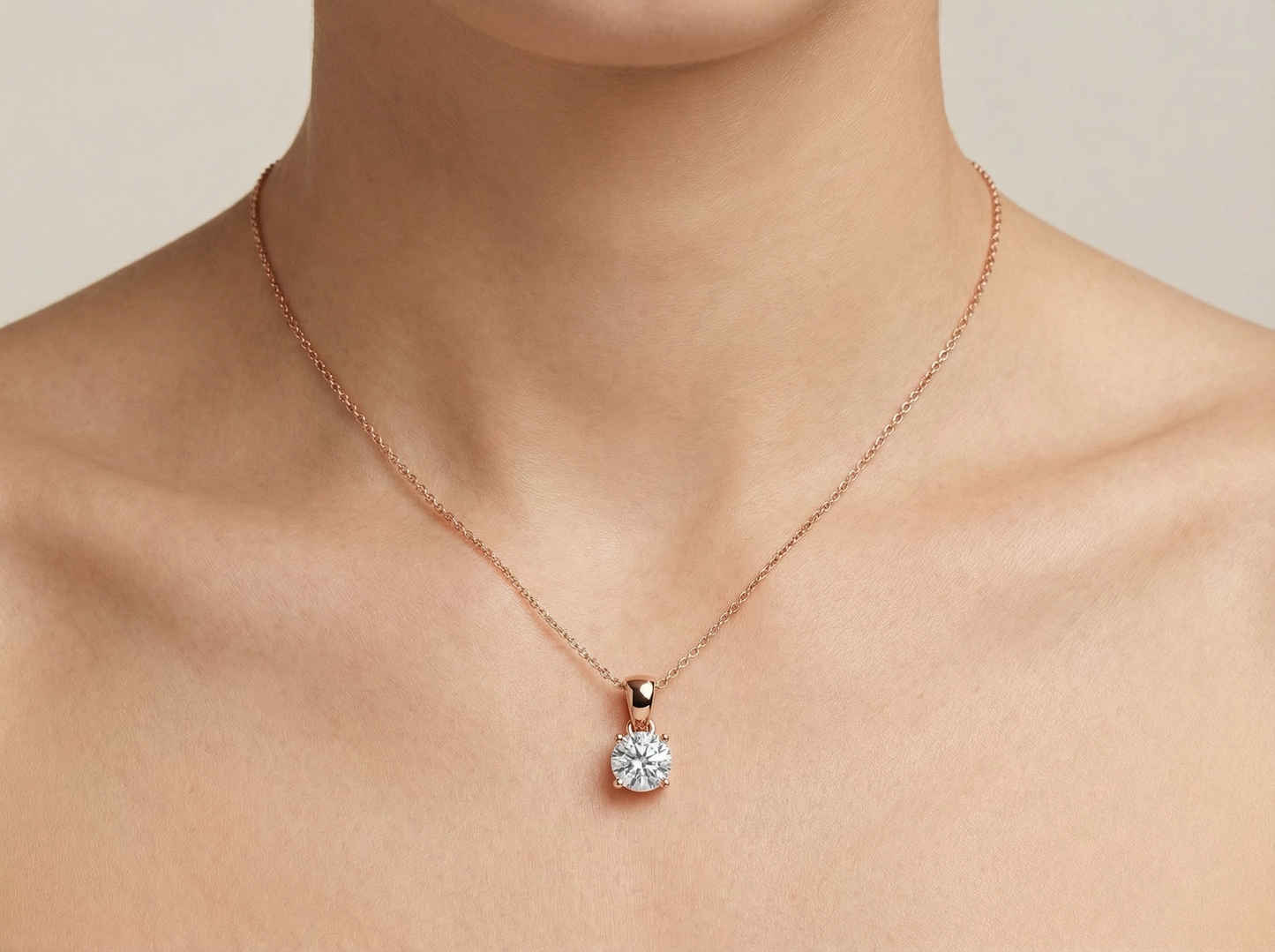 round brilliant solitaire diamond pendant | four prong cable chain setting