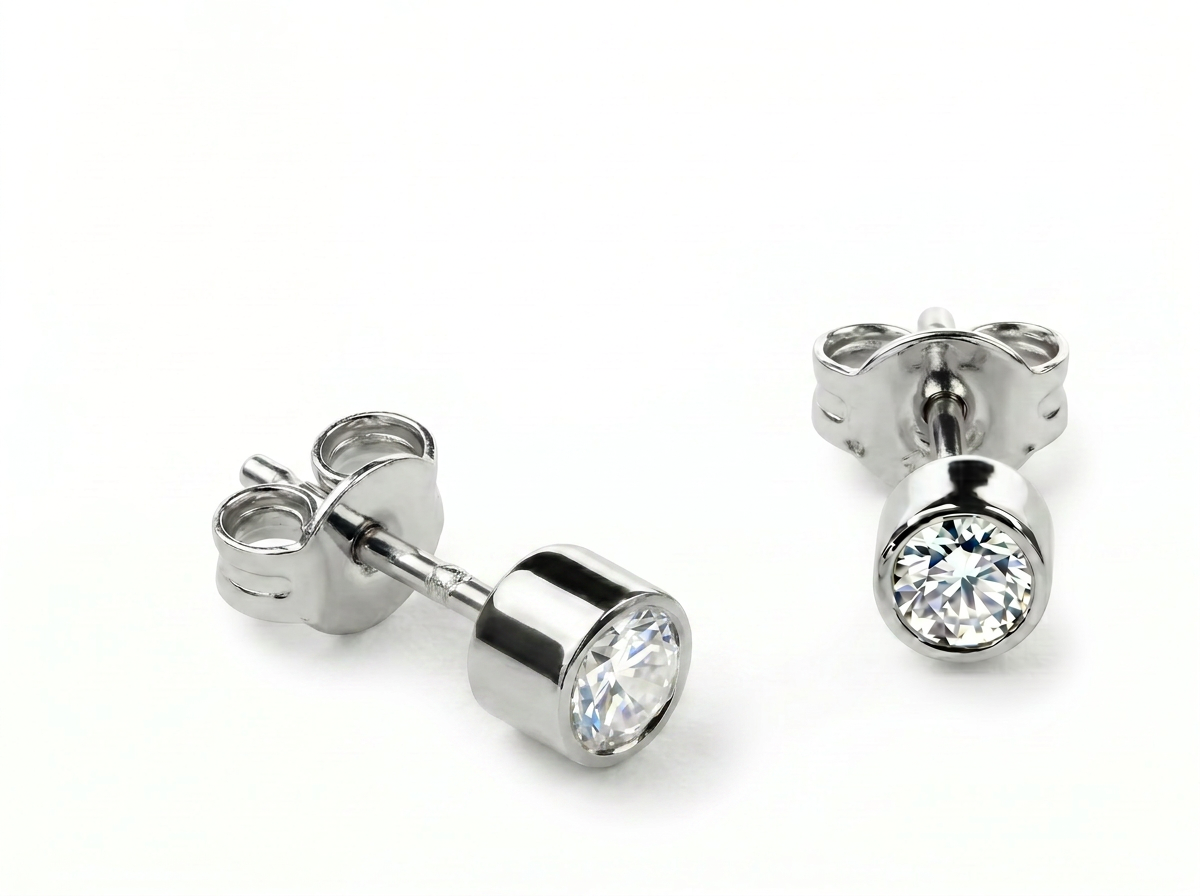 men’s round diamond bezel set stud earrings | minimal classic design