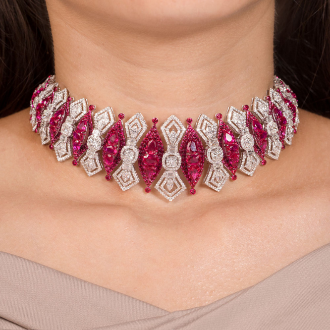 radiant geometry diamond choker set