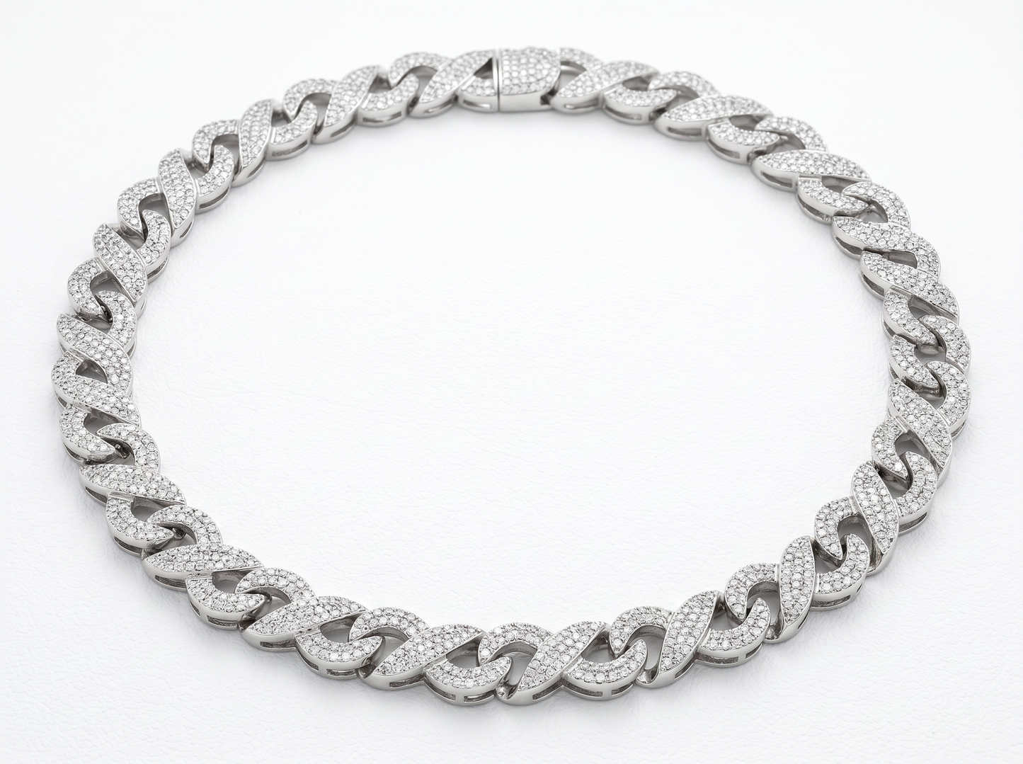 cuban link diamond chain necklace | iced-out link design with round brilliant diamonds
