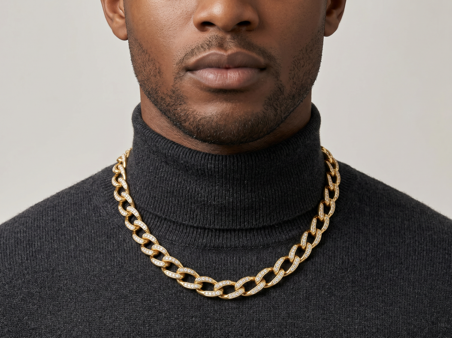 diamond oval link chain for men | pavé diamond-set elongated link design