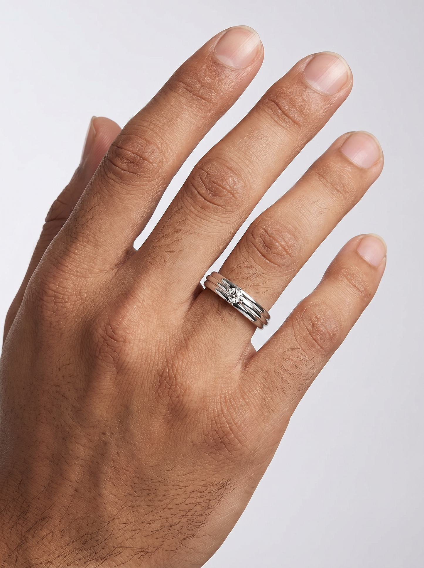 men’s round brilliant diamond ring | classic solitaire minimal design