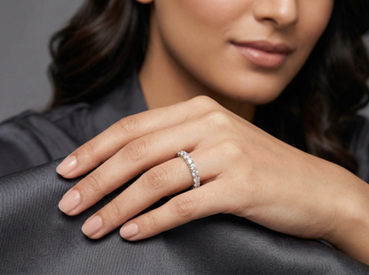 Round Brilliant Cut Diamond Eternity Ring | 31 Diamond Classic Prong Setting