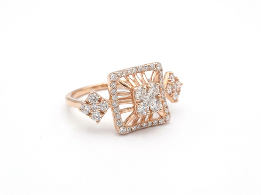 Round Diamond Women's Cocktail Ring | Geometric Halo Cluster Setting