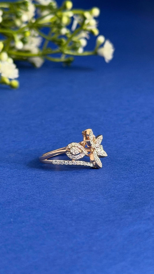 Round Diamond Women's Statement Ring | Floral Cluster Setting