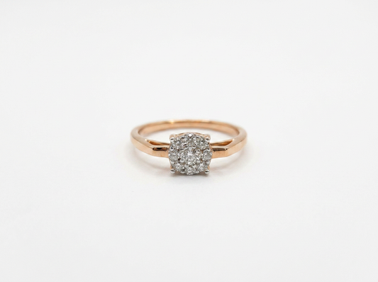 Round Diamond Women's Cluster Ring | Prong Setting