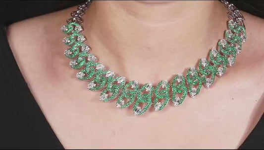 Verdant Leaf Diamond Necklace Set